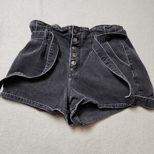 American Eagle paper bag mom short in washed black Sz 8